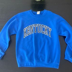 Kentucky sweatshirt, great condition, women’s medium